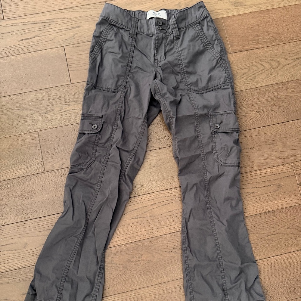 Hollister Cargo Pant- Gray